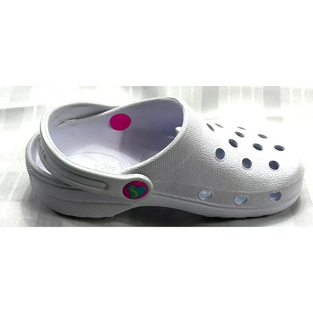 Skechers Youth Girls Heart Charmer Clogs, color white, size 12 - Picture 7 of 10